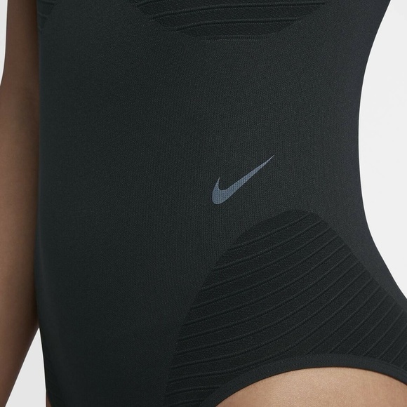 NIKE WOMEN'S Seamless Studio 890648 010 Bodysuit - Picture 4 of 8